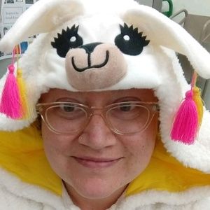 Meet your Posher, Laura